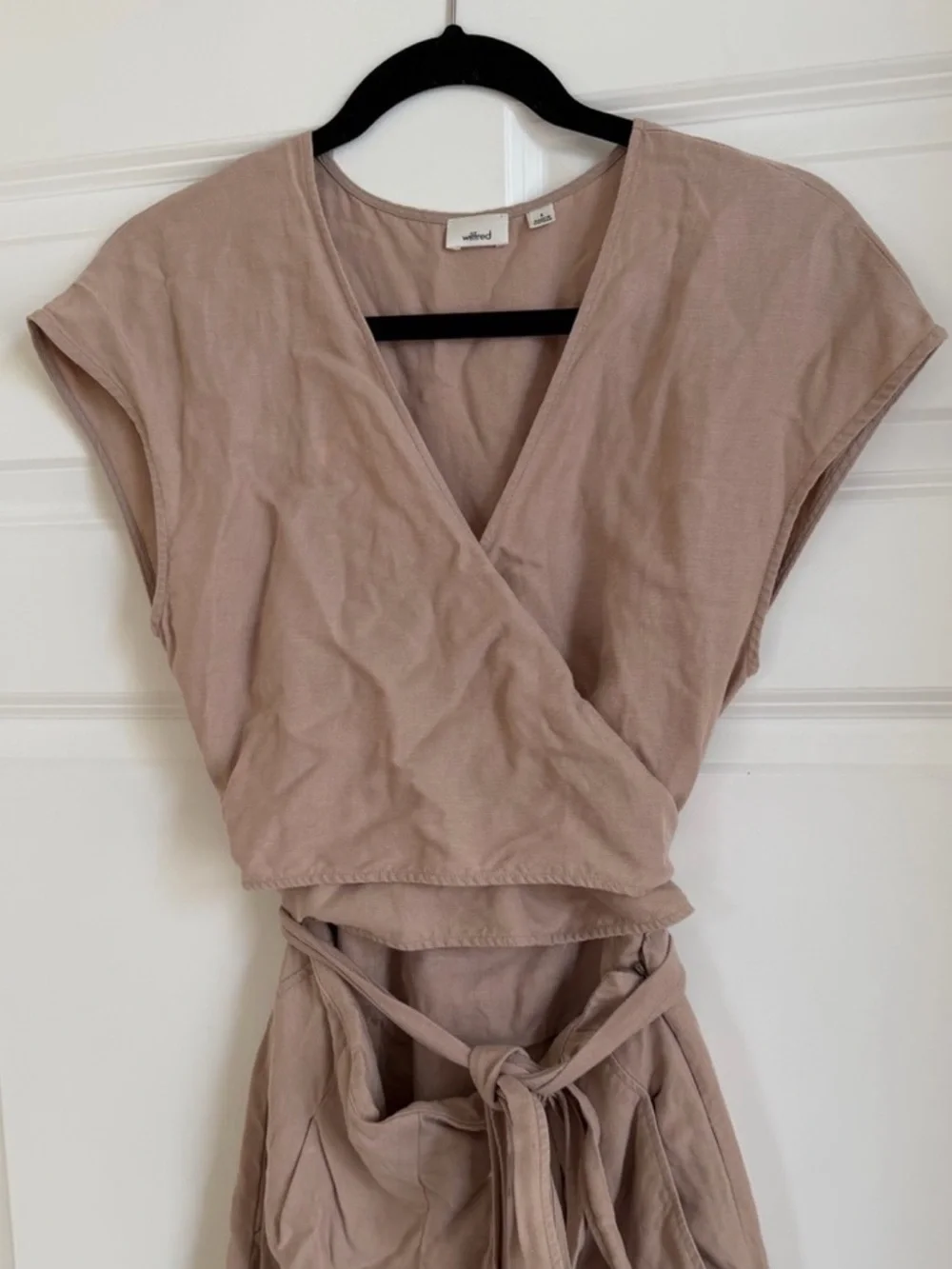 Wilfred Aritzia Brax Linen Jumpsuit Size 6 beige color